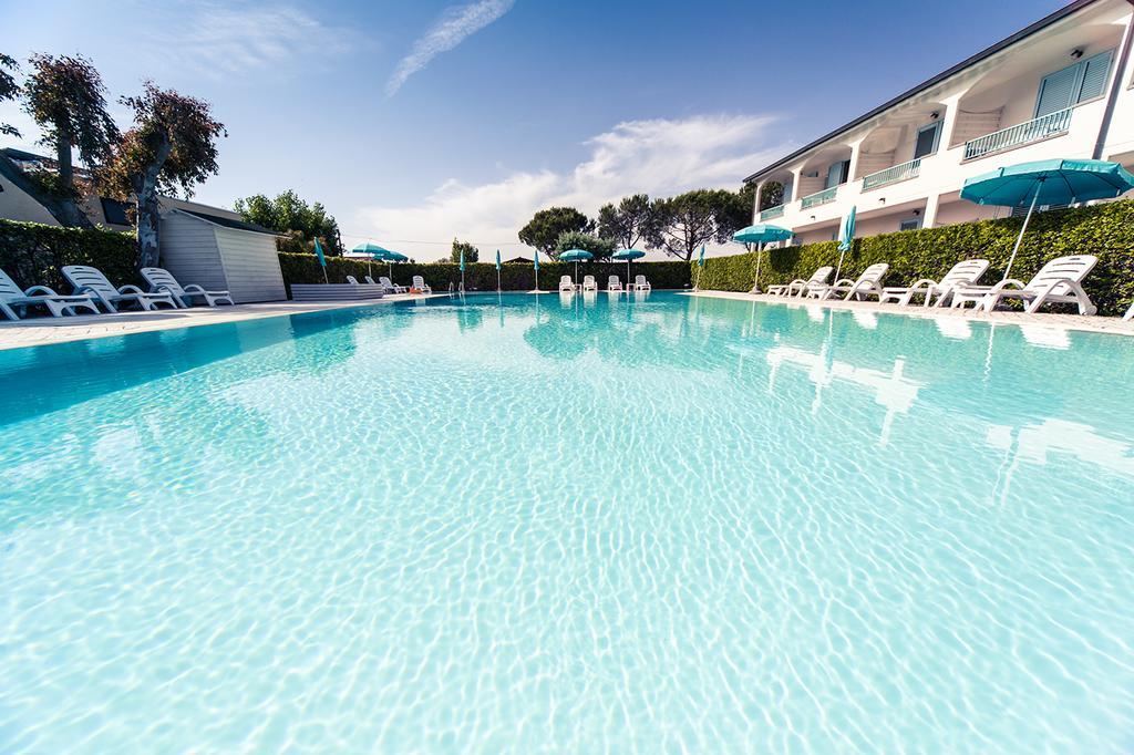Hotel Residence La Ventola Vada Εξωτερικό φωτογραφία
